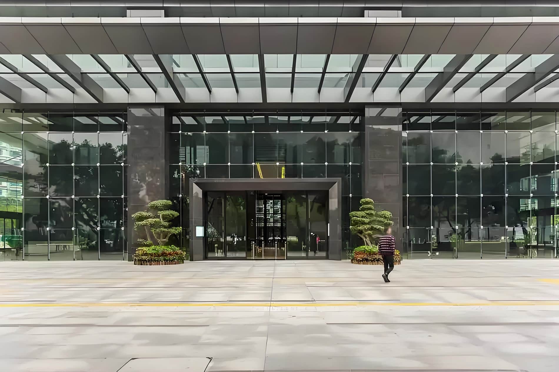 入口